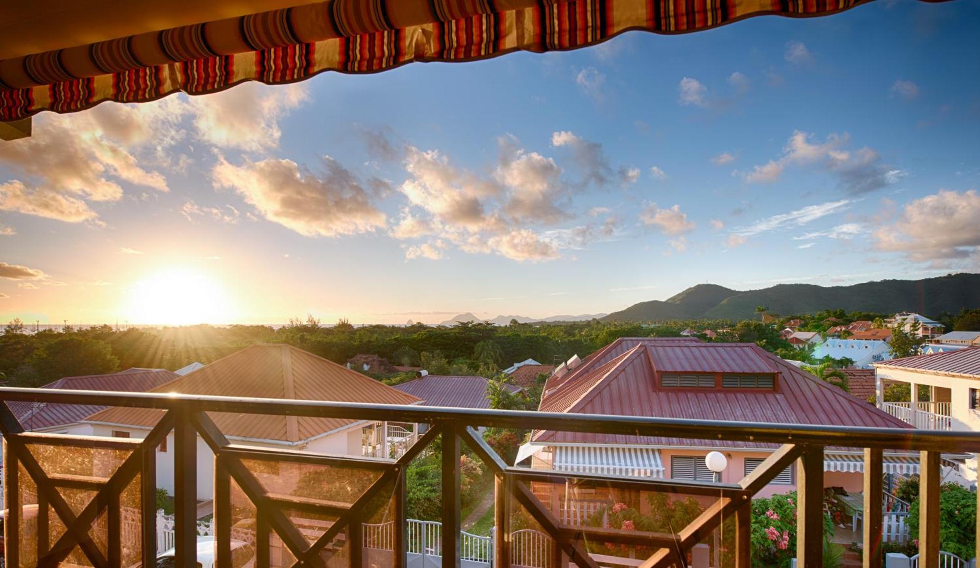 Residence Les Bougainvilliers Martinique Sainte-Anne Exterior foto